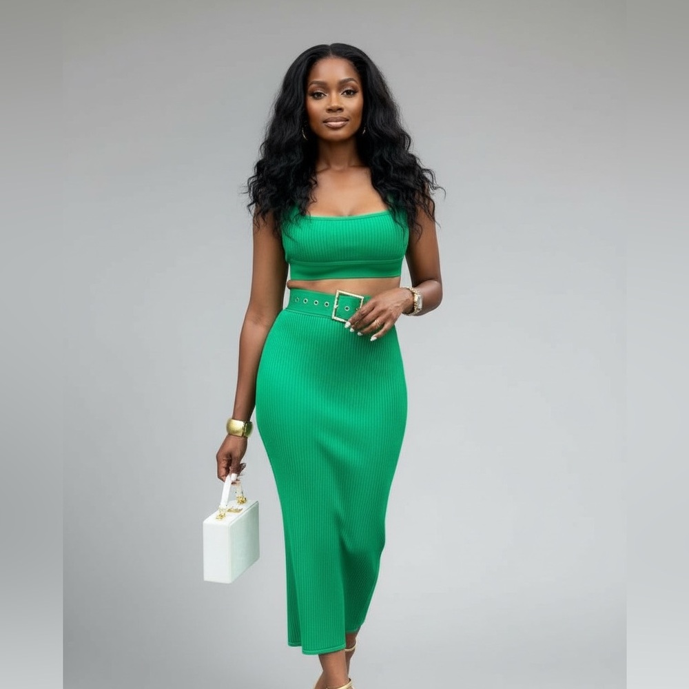 Elegant Green Ribbed Skirt Set